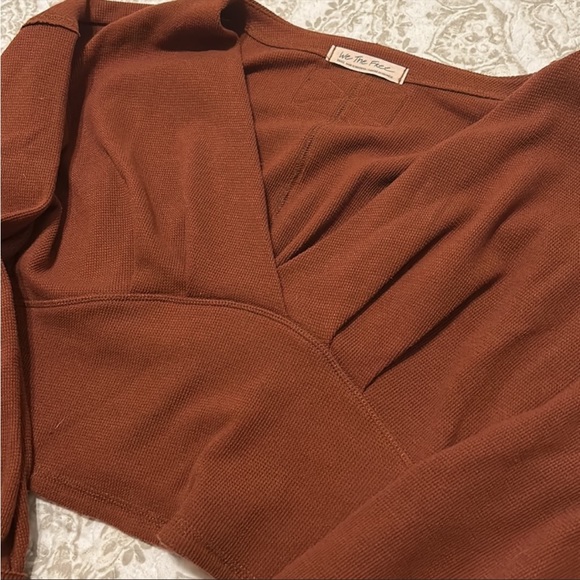 Free People Thermal V-Neck - Picture 3 of 4